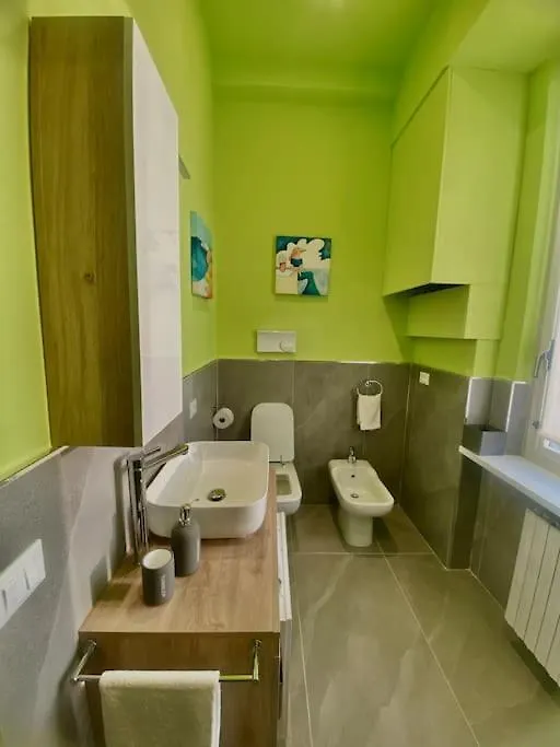 Jumbo Flat In Bergamo Appartement