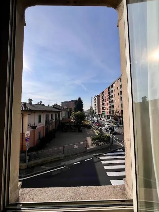Апартаменты Jumbo Flat In Бергамо